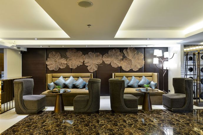 Imagen de los interiores del Hotel Ramada By Wyndham Bangkok Sukhumvit 11. Foto 19