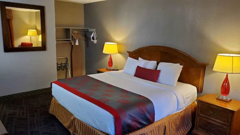 Imagen de la habitación del Hotel Ramada By Wyndham Barstow. Foto 9