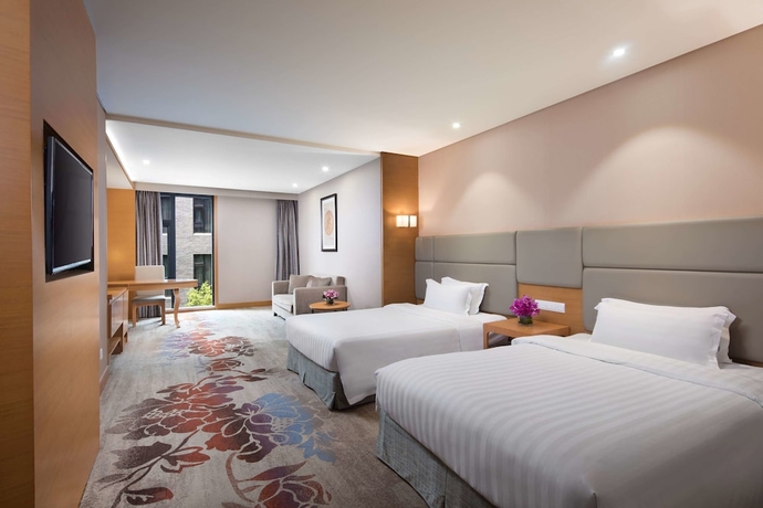 Imagen de la habitación del Hotel Ramada By Wyndham Beijing Airport. Foto 6