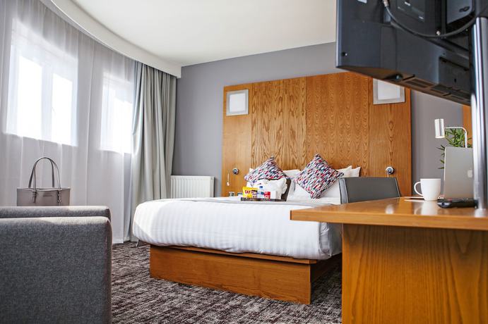 Imagen de la habitación del Hotel Ramada By Wyndham Belfast City Centre. Foto 5