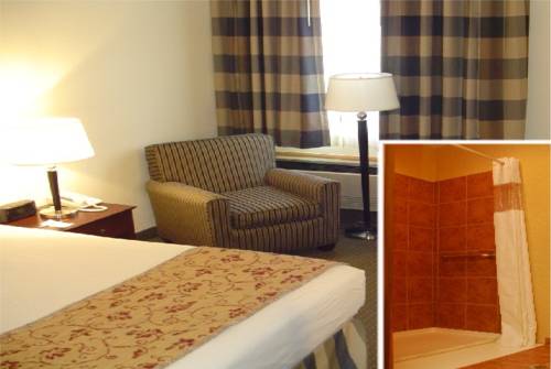 Imagen de la habitación del Hotel Ramada By Wyndham Bettendorf. Foto 10