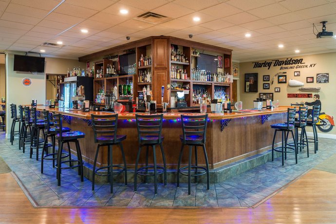 Imagen del bar/restaurante del Hotel Ramada By Wyndham Bowling Green. Foto 6