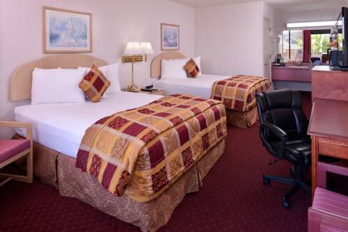 Imagen de la habitación del Hotel Ramada By Wyndham Branson. Foto 10