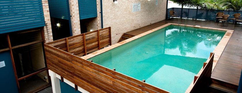 Imagen de la piscina del Hotel Ramada By Wyndham Brisbane Windsor. Foto 5