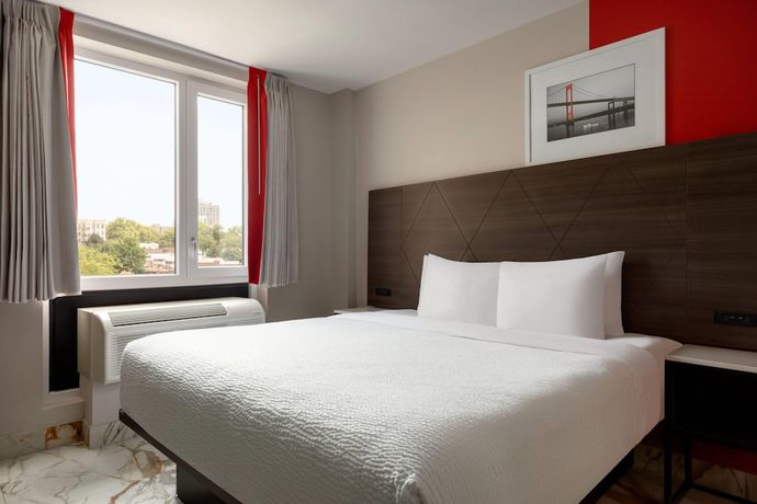 Imagen de la habitación del Hotel Ramada By Wyndham Brooklyn Empire Blvd. Foto 2