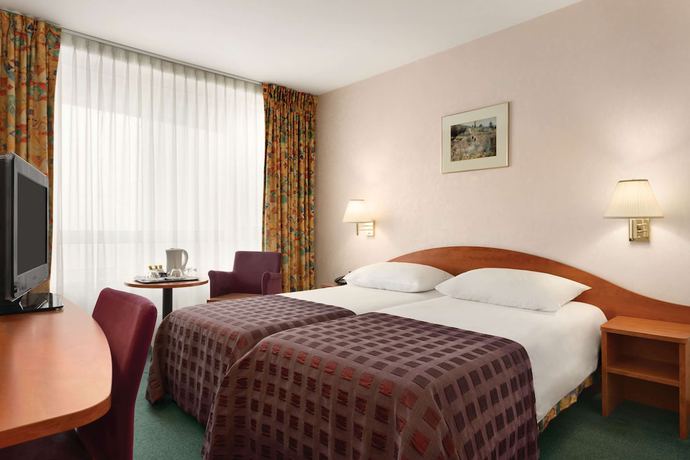 Imagen de la habitación del Hotel Ramada By Wyndham Bucharest Parc. Foto 4