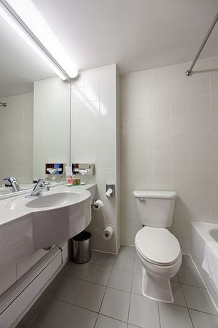 Imagen de la habitación del Hotel Ramada By Wyndham Bucharest Parc. Foto 5