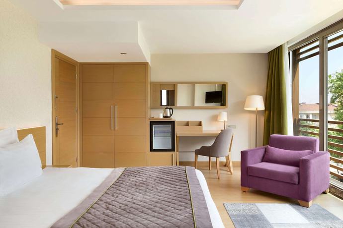 Imagen de la habitación del Hotel Ramada By Wyndham Bursa Çekirge Thermal and Spa. Foto 6