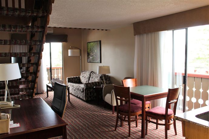 Imagen de la habitación del Hotel Ramada By Wyndham Campbell River. Foto 3