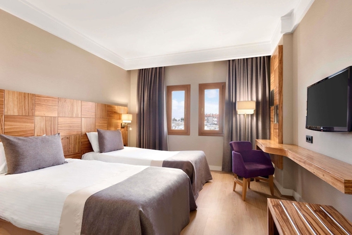 Imagen de la habitación del Hotel Ramada By Wyndham Cappadocia. Foto 17