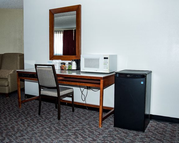 Imagen de la habitación del Hotel Ramada By Wyndham Cedar City. Foto 8