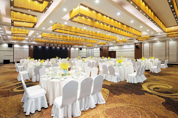 Imagen de los interiores del Hotel Ramada By Wyndham Changsha North. Foto 14