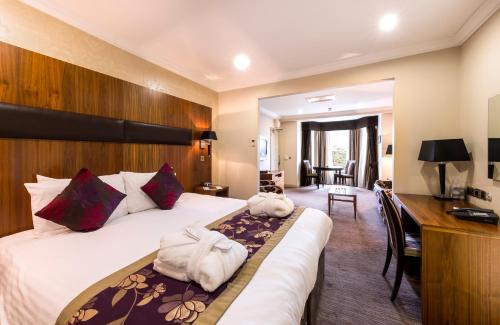 Imagen de la habitación del Hotel Ramada By Wyndham Cheltenham. Foto 6