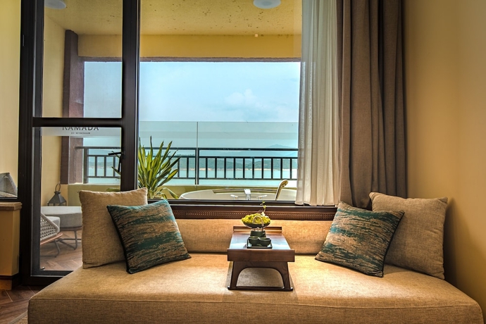 Imagen de la habitación del Hotel Ramada By Wyndham Chenzhou Dongjiang Lake. Foto 3