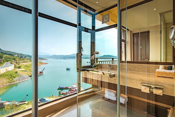 Imagen de la habitación del Hotel Ramada By Wyndham Chenzhou Dongjiang Lake. Foto 7