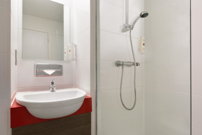 Imagen de la habitación del Hotel Ramada By Wyndham Chorley South. Foto 11