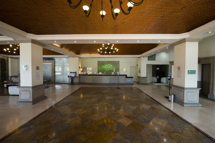 Imagen de los interiores del Hotel Ramada By Wyndham Ciudad De Mexico Perinorte. Foto 17