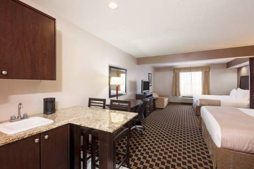 Imagen de la habitación del Hotel Ramada By Wyndham Cold Lake. Foto 16