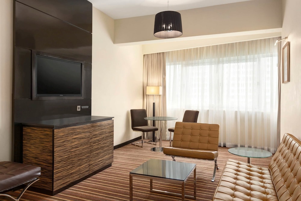 Imagen de la habitación del Hotel Ramada By Wyndham Colombo. Foto 3
