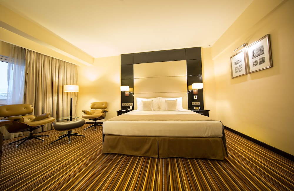 Imagen de la habitación del Hotel Ramada By Wyndham Colombo. Foto 6