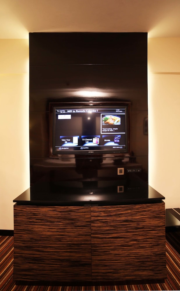 Imagen de la habitación del Hotel Ramada By Wyndham Colombo. Foto 12