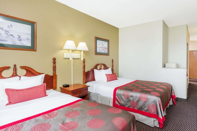 Imagen de la habitación del Hotel Ramada By Wyndham Columbia. Foto 6