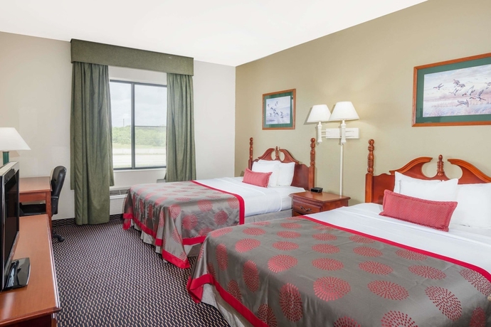 Imagen de la habitación del Hotel Ramada By Wyndham Columbia. Foto 7
