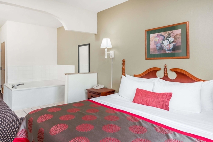 Imagen de la habitación del Hotel Ramada By Wyndham Columbia. Foto 8
