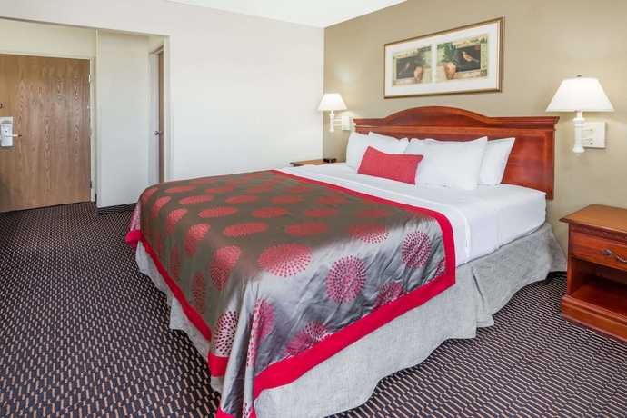 Imagen de la habitación del Hotel Ramada By Wyndham Columbia. Foto 17