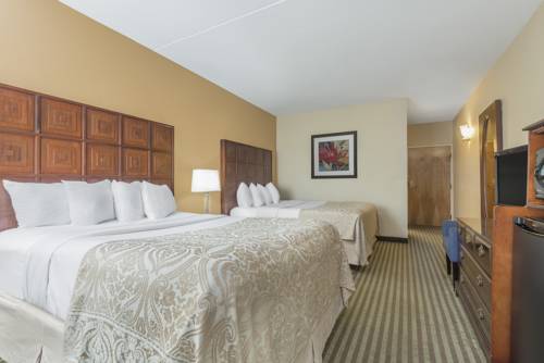 Imagen de la habitación del Hotel Ramada By Wyndham Columbus North. Foto 15