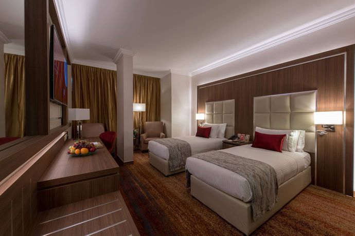 Imagen de la habitación del Hotel Ramada By Wyndham Continental Jeddah. Foto 13