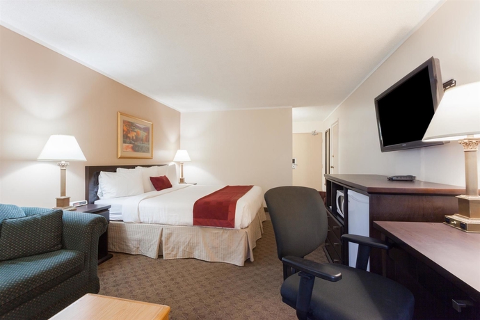 Imagen de la habitación del Hotel Ramada By Wyndham Coquitlam. Foto 6