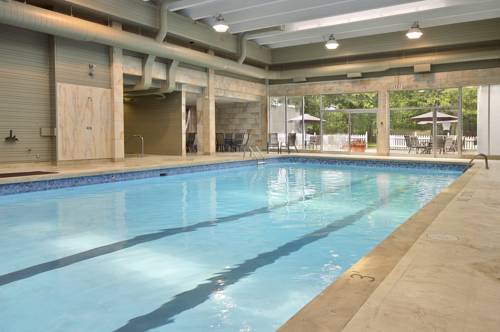 Imagen de la habitación del Hotel Ramada By Wyndham Cornwall. Foto 2