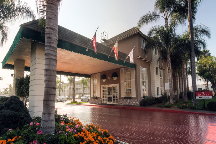 Imagen general del Hotel Ramada By Wyndham Costa Mesa/newport Beach. Foto 3