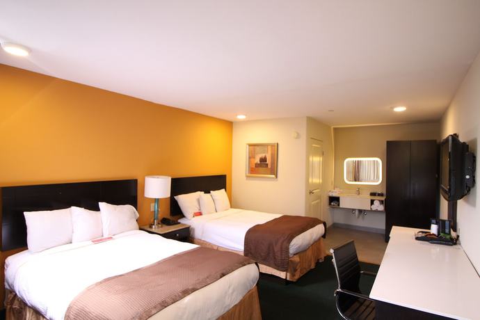 Imagen de la habitación del Hotel Ramada By Wyndham Culver City. Foto 3