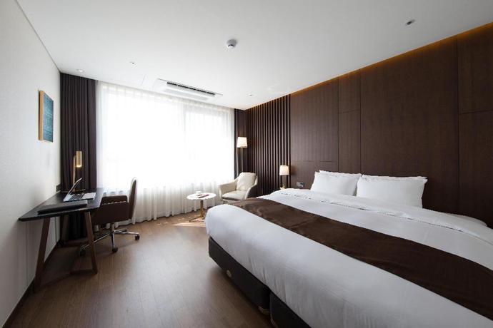 Imagen de la habitación del Hotel Ramada By Wyndham Daejeon. Foto 6