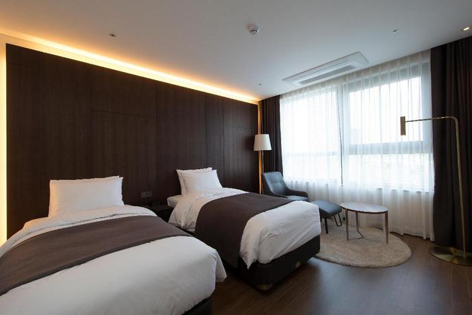 Imagen de la habitación del Hotel Ramada By Wyndham Daejeon. Foto 7