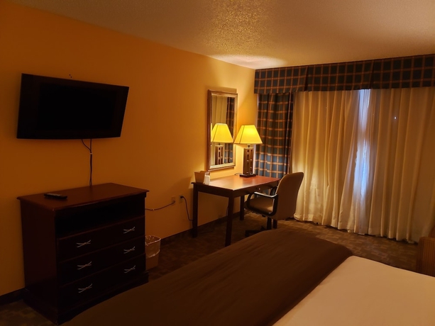 Imagen de la habitación del Hotel Ramada By Wyndham Dfw Airport. Foto 10