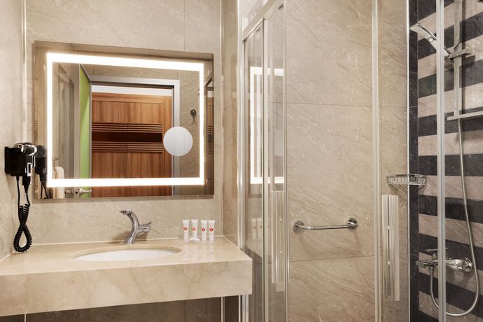 Imagen de la habitación del Hotel Ramada By Wyndham Diyarbakir. Foto 5