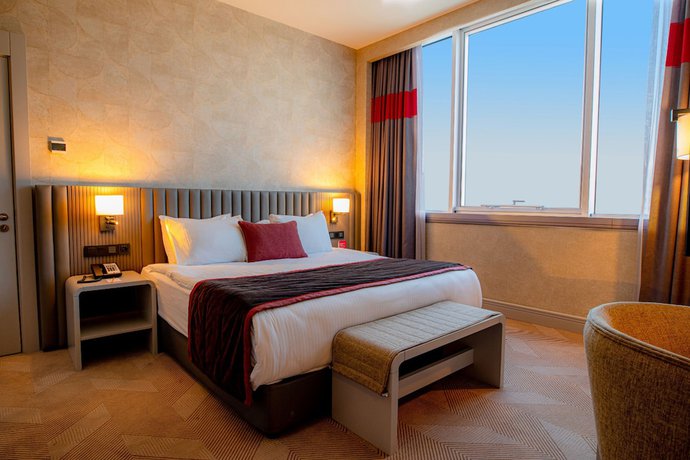 Imagen de la habitación del Hotel Ramada By Wyndham Diyarbakir. Foto 12