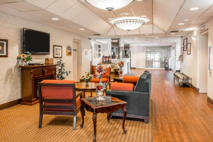 Imagen de los interiores del Hotel Ramada By Wyndham Downtown Spokane. Foto 11