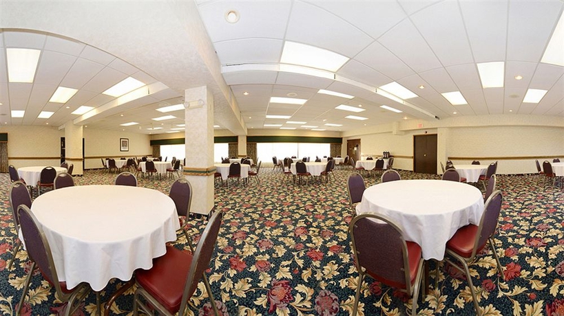 Imagen de los interiores del Hotel Ramada By Wyndham Downtown Spokane. Foto 13