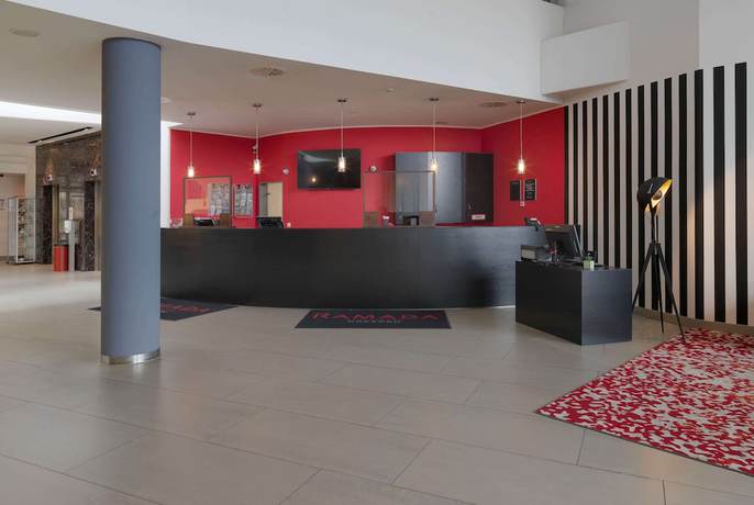 Imagen de los interiores del Hotel Ramada By Wyndham Dresden. Foto 20