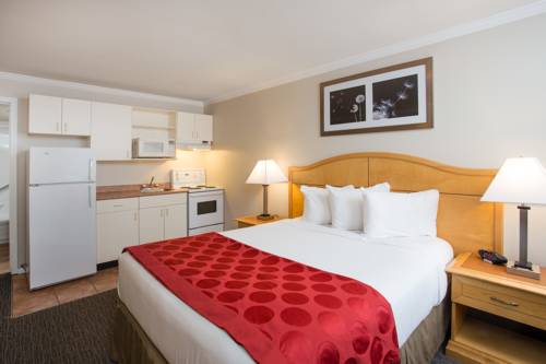 Imagen de la habitación del Hotel Ramada By Wyndham Duncan Cowichan Valley. Foto 7