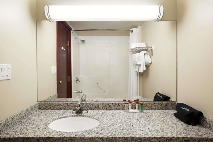 Imagen de la habitación del Hotel Ramada By Wyndham Edson. Foto 12