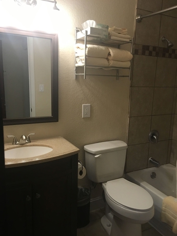 Imagen de la habitación del Hotel Ramada By Wyndham Elko At Stockmen's Casino. Foto 13