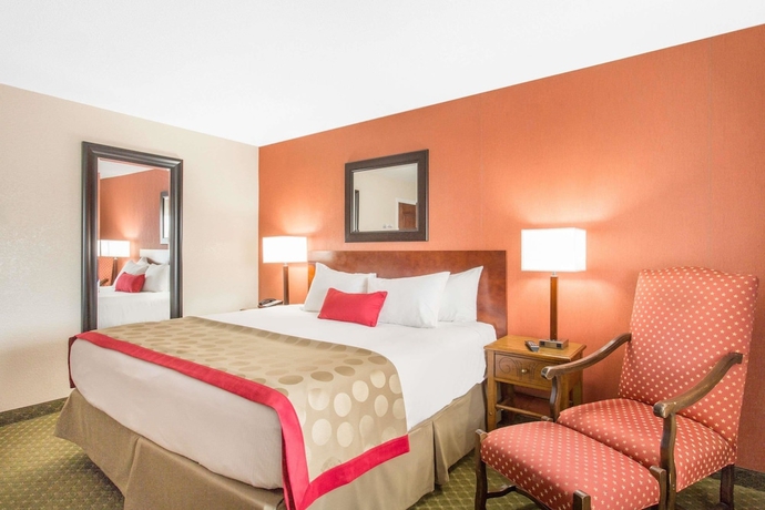 Imagen de la habitación del Hotel Ramada By Wyndham Elko At Stockmen's Casino. Foto 16