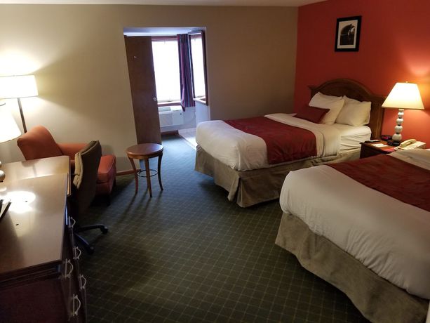 Imagen de la habitación del Hotel Ramada By Wyndham Flemington. Foto 6