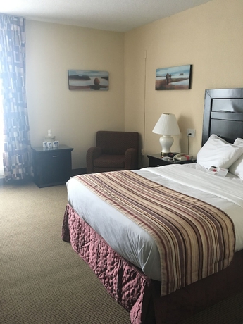 Imagen de la habitación del Hotel Ramada By Wyndham Fredericton. Foto 13