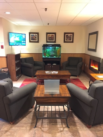 Imagen de los interiores del Hotel Ramada By Wyndham Fredericton. Foto 16